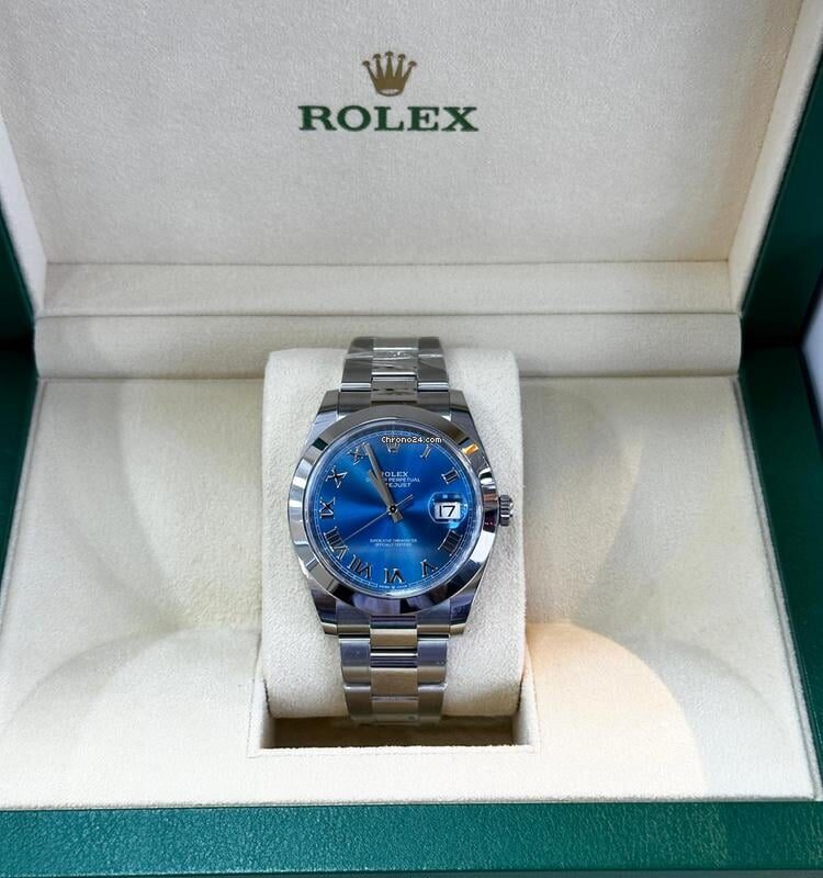 Rolex Datejust 41 — Olive Green Dial, Ref. 126300